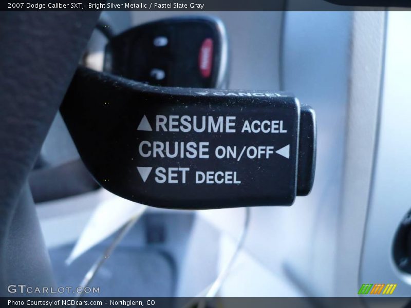 Bright Silver Metallic / Pastel Slate Gray 2007 Dodge Caliber SXT