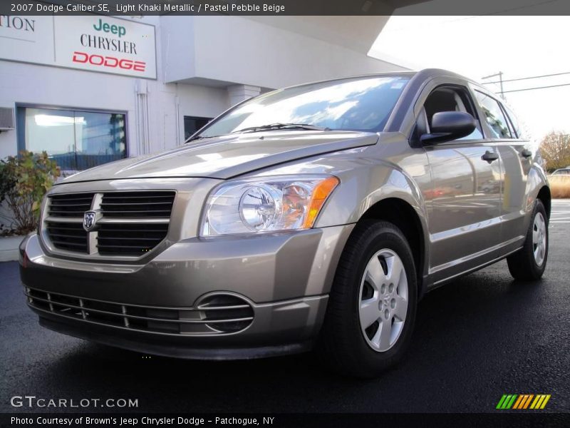 Light Khaki Metallic / Pastel Pebble Beige 2007 Dodge Caliber SE