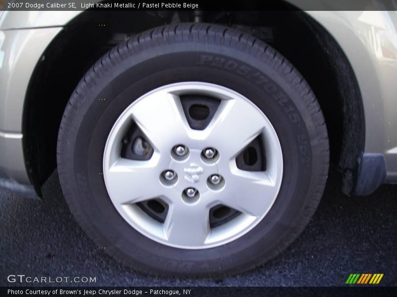 Light Khaki Metallic / Pastel Pebble Beige 2007 Dodge Caliber SE