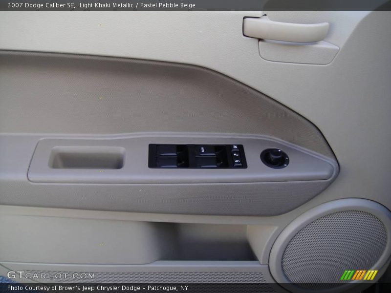 Light Khaki Metallic / Pastel Pebble Beige 2007 Dodge Caliber SE