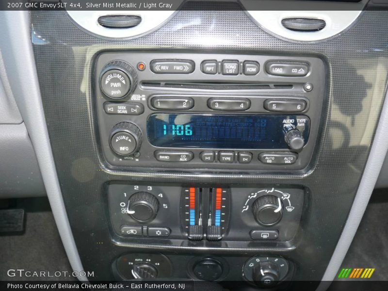 Silver Mist Metallic / Light Gray 2007 GMC Envoy SLT 4x4