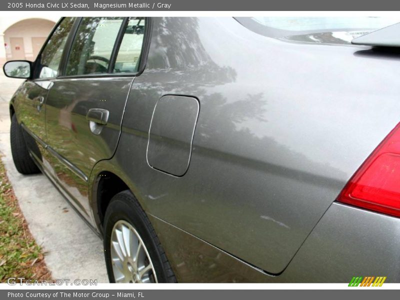 Magnesium Metallic / Gray 2005 Honda Civic LX Sedan