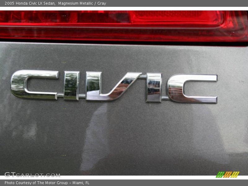 Magnesium Metallic / Gray 2005 Honda Civic LX Sedan