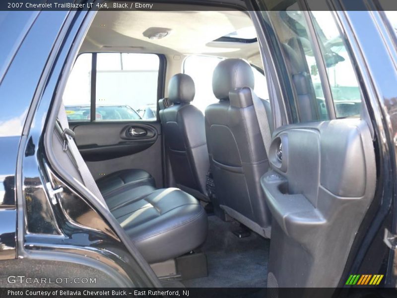 Black / Ebony 2007 Chevrolet TrailBlazer LT 4x4