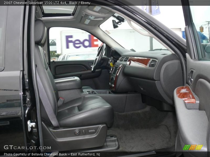 Black / Ebony 2007 Chevrolet Suburban 1500 LTZ 4x4