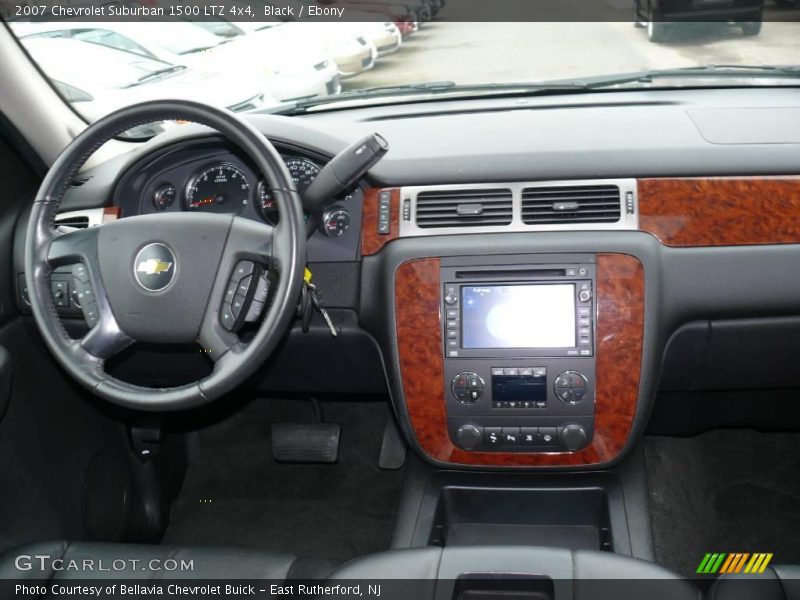 Black / Ebony 2007 Chevrolet Suburban 1500 LTZ 4x4