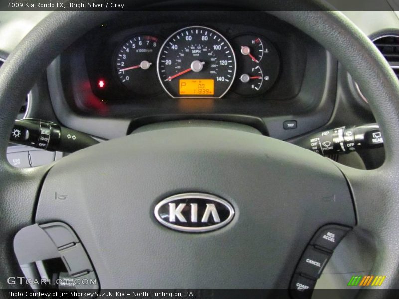 Bright Silver / Gray 2009 Kia Rondo LX