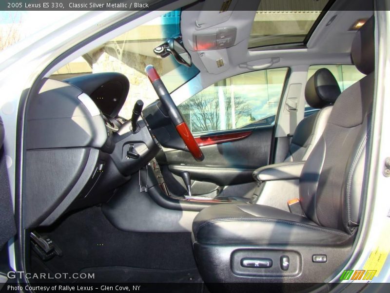 Classic Silver Metallic / Black 2005 Lexus ES 330