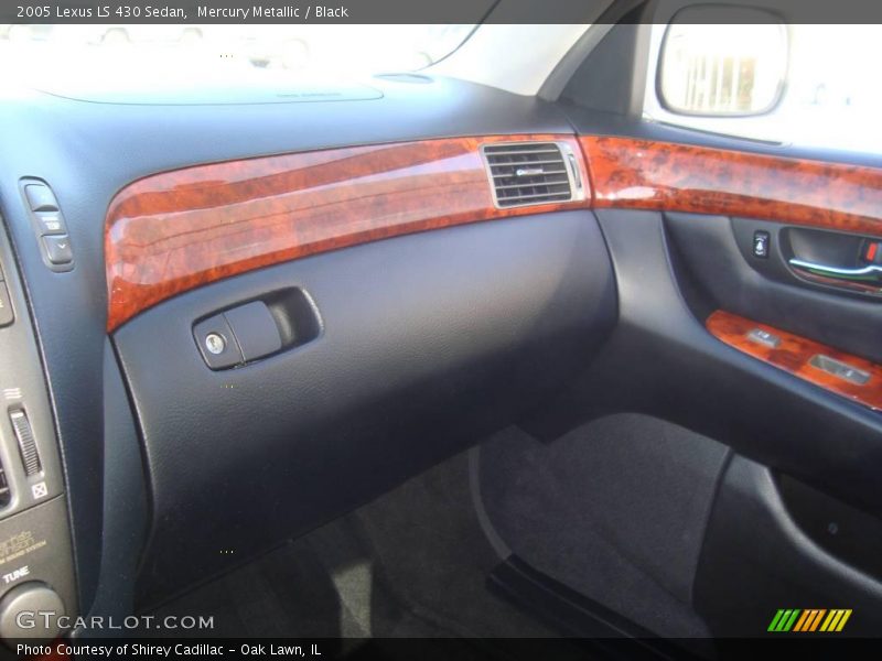 Mercury Metallic / Black 2005 Lexus LS 430 Sedan