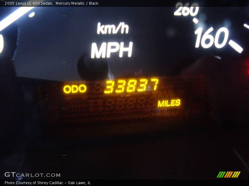 Mercury Metallic / Black 2005 Lexus LS 430 Sedan