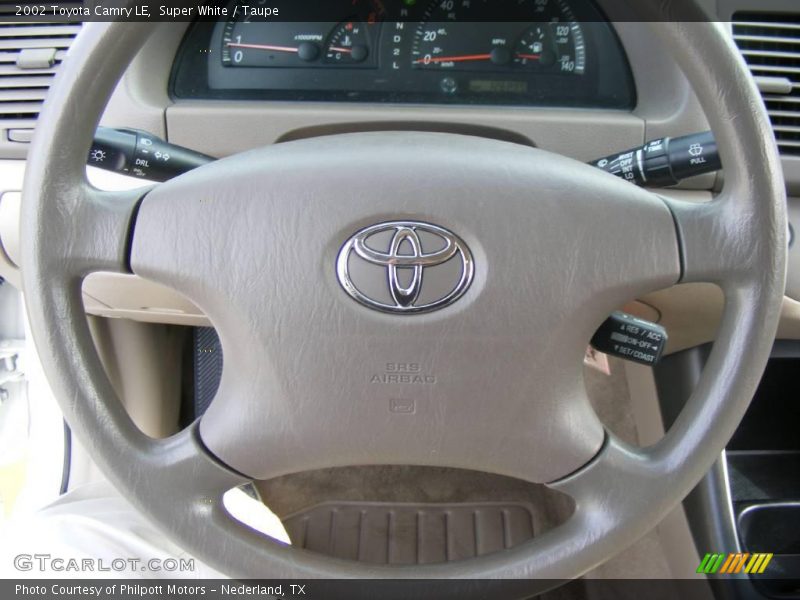 Super White / Taupe 2002 Toyota Camry LE