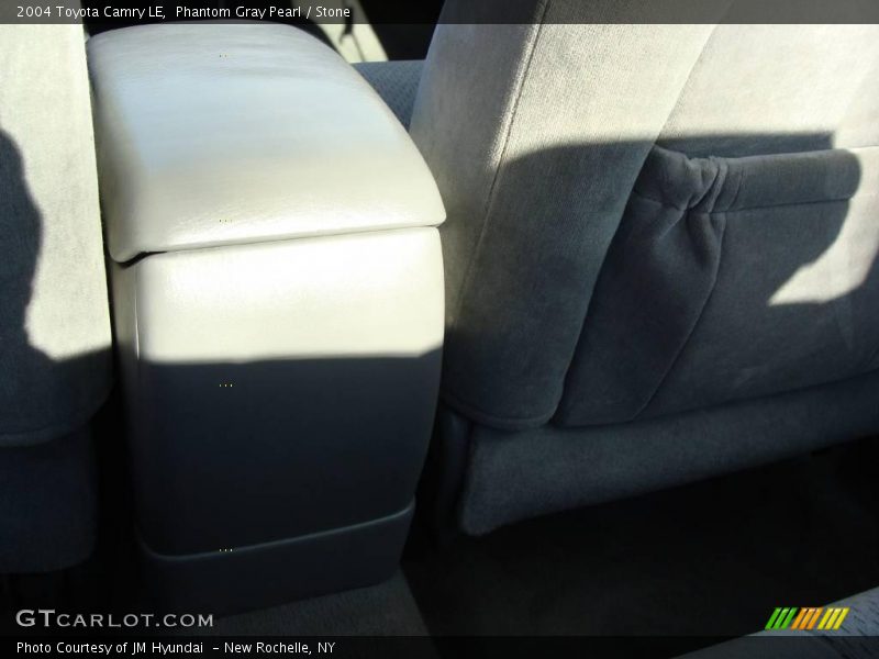 Phantom Gray Pearl / Stone 2004 Toyota Camry LE