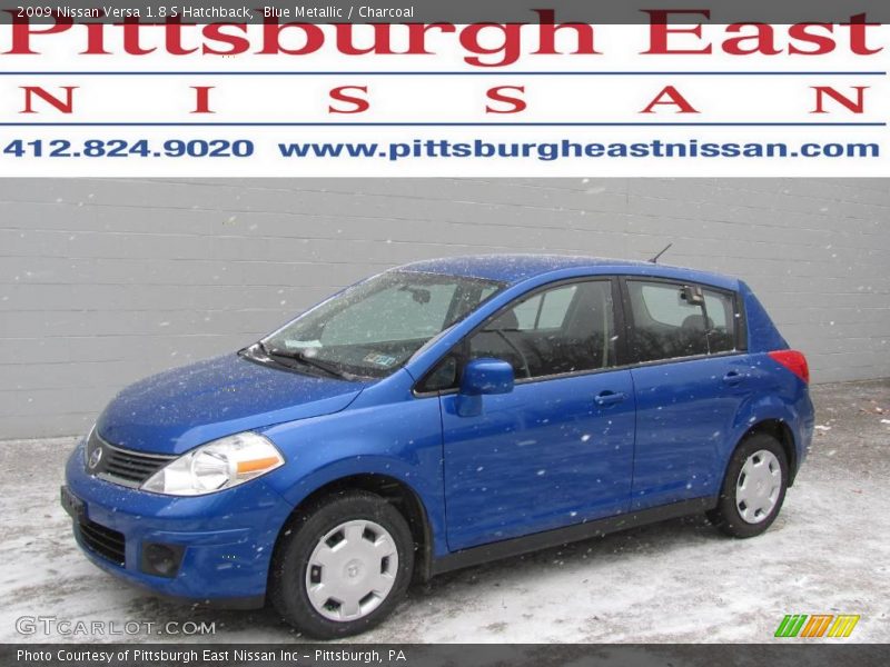 Blue Metallic / Charcoal 2009 Nissan Versa 1.8 S Hatchback