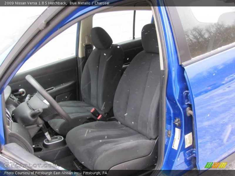 Blue Metallic / Charcoal 2009 Nissan Versa 1.8 S Hatchback