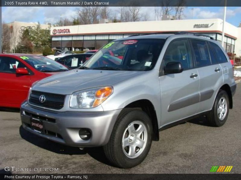 Titanium Metallic / Dark Charcoal 2005 Toyota RAV4 4WD