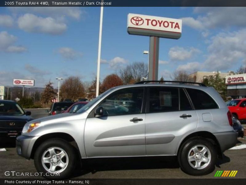 Titanium Metallic / Dark Charcoal 2005 Toyota RAV4 4WD