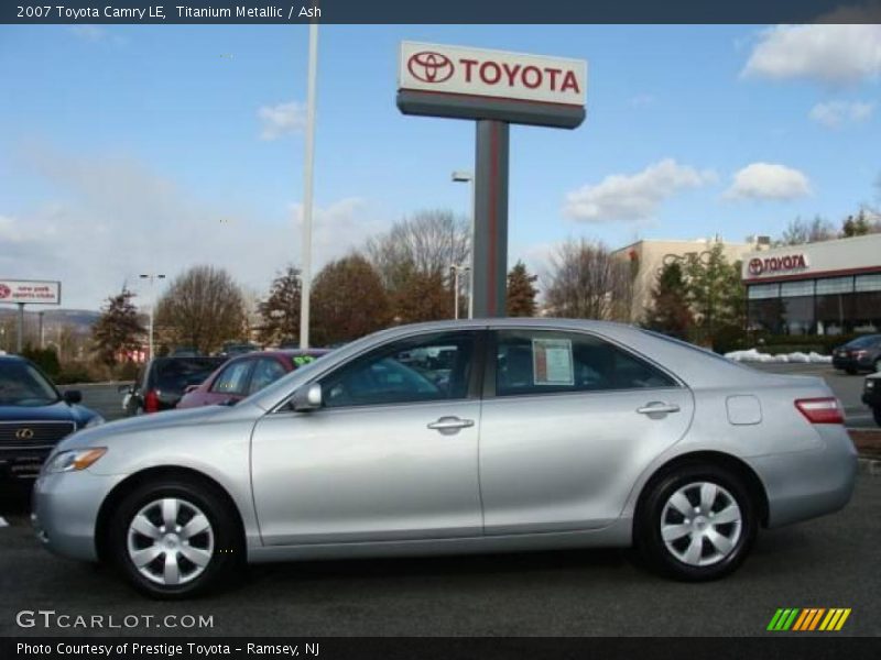Titanium Metallic / Ash 2007 Toyota Camry LE