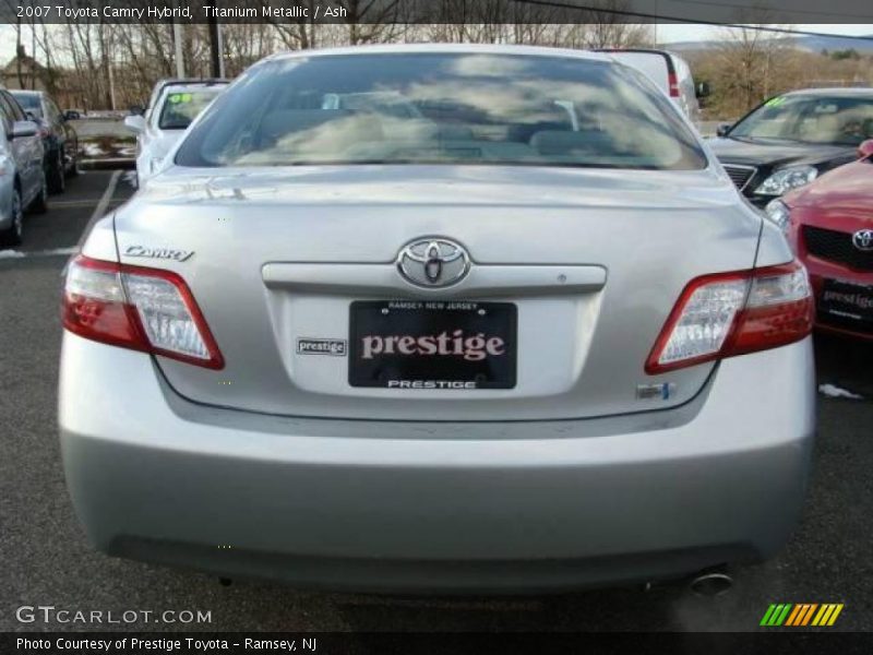 Titanium Metallic / Ash 2007 Toyota Camry Hybrid