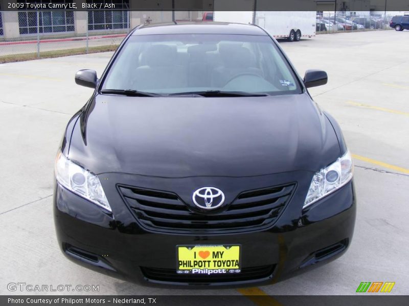 Black / Ash 2009 Toyota Camry LE