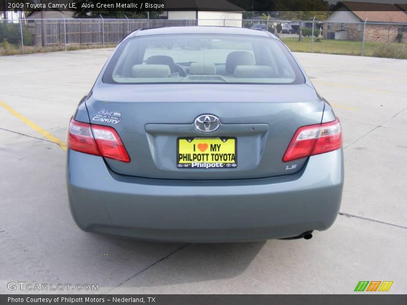 Aloe Green Metallic / Bisque 2009 Toyota Camry LE