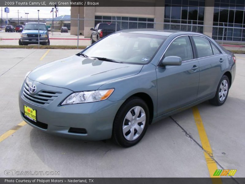 Aloe Green Metallic / Bisque 2009 Toyota Camry LE