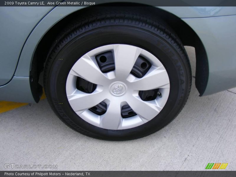Aloe Green Metallic / Bisque 2009 Toyota Camry LE