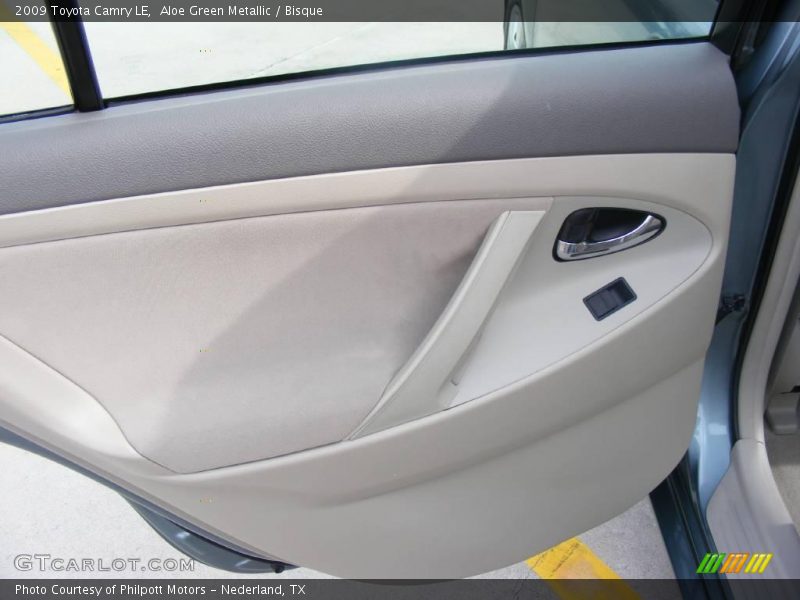 Aloe Green Metallic / Bisque 2009 Toyota Camry LE