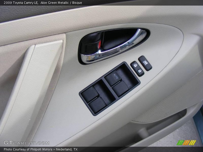 Aloe Green Metallic / Bisque 2009 Toyota Camry LE