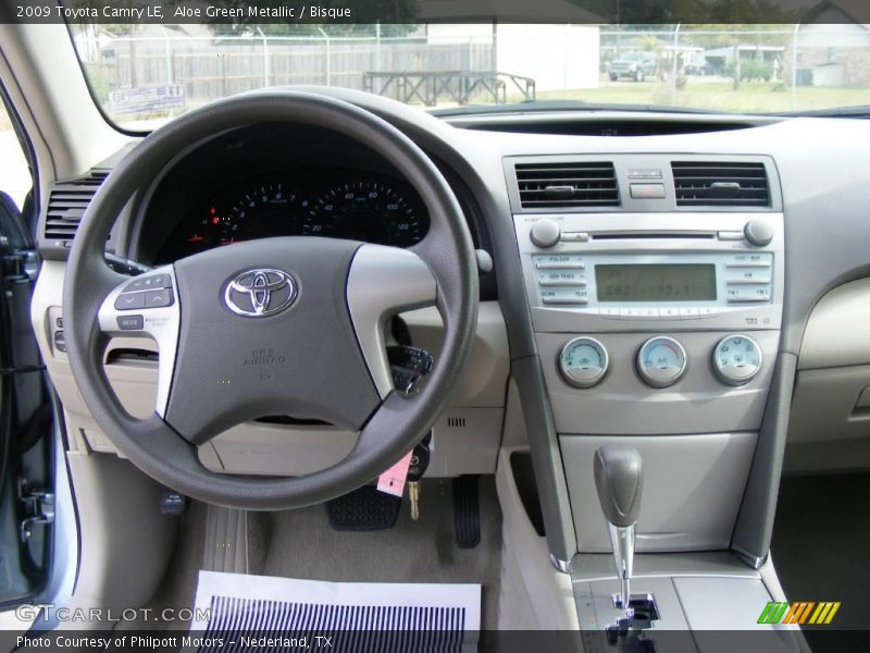 Aloe Green Metallic / Bisque 2009 Toyota Camry LE