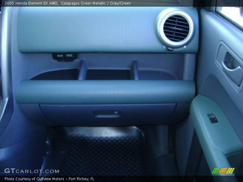 Galapagos Green Metallic / Gray/Green 2005 Honda Element EX AWD
