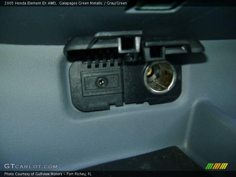 Galapagos Green Metallic / Gray/Green 2005 Honda Element EX AWD