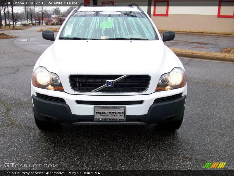 Ice White / Taupe 2006 Volvo XC90 2.5T