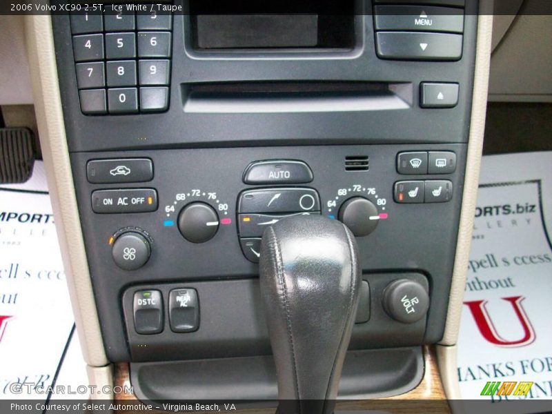 Ice White / Taupe 2006 Volvo XC90 2.5T
