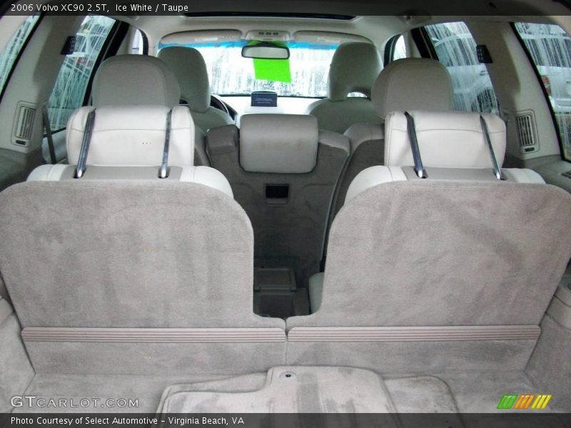 Ice White / Taupe 2006 Volvo XC90 2.5T