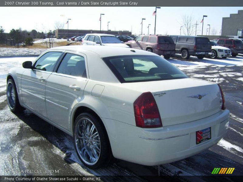 Cool Vanilla / Dark Slate Gray/Light Slate Gray 2007 Chrysler 300 Touring