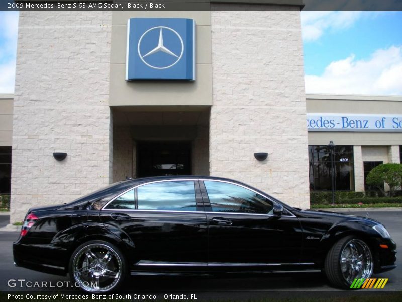 Black / Black 2009 Mercedes-Benz S 63 AMG Sedan