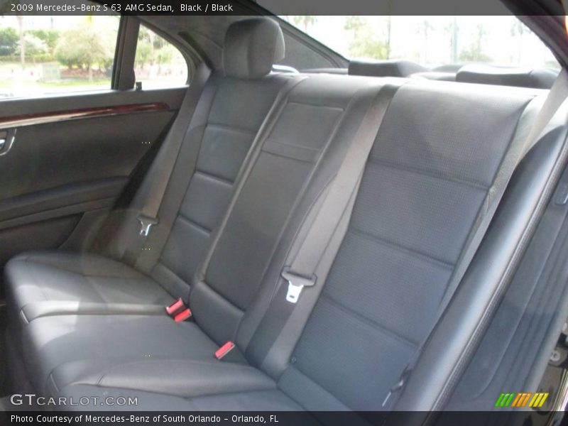 Black / Black 2009 Mercedes-Benz S 63 AMG Sedan