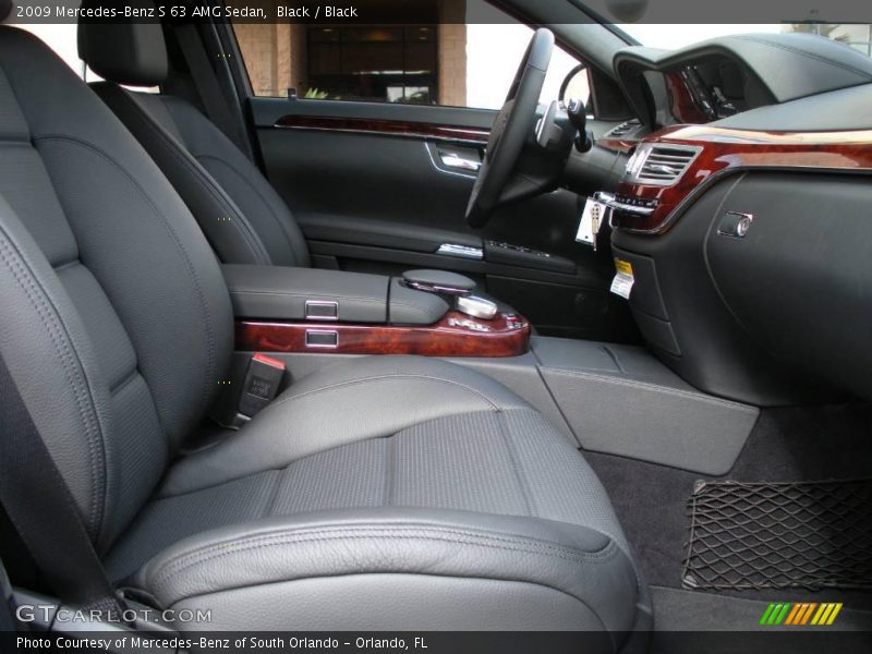Black / Black 2009 Mercedes-Benz S 63 AMG Sedan