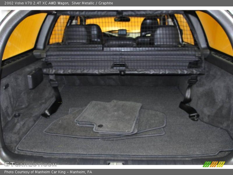 Silver Metallic / Graphite 2002 Volvo V70 2.4T XC AWD Wagon