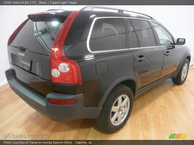 Black / Taupe/Light Taupe 2006 Volvo XC90 2.5T