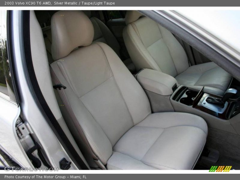 Silver Metallic / Taupe/Light Taupe 2003 Volvo XC90 T6 AWD