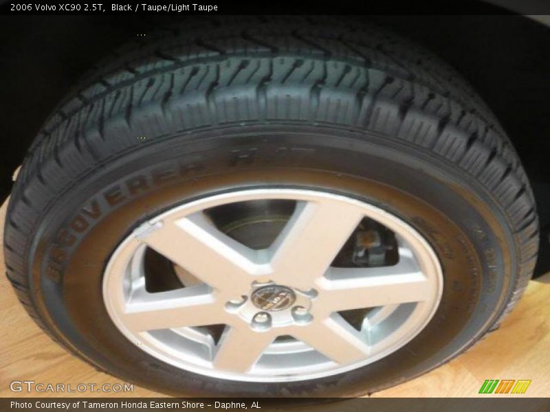 Black / Taupe/Light Taupe 2006 Volvo XC90 2.5T