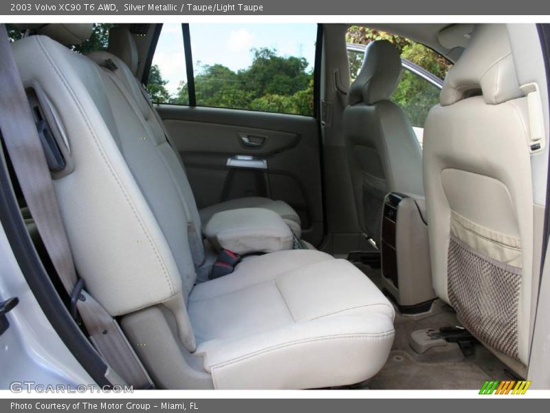Silver Metallic / Taupe/Light Taupe 2003 Volvo XC90 T6 AWD