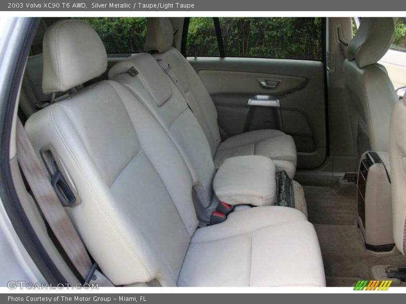 Silver Metallic / Taupe/Light Taupe 2003 Volvo XC90 T6 AWD