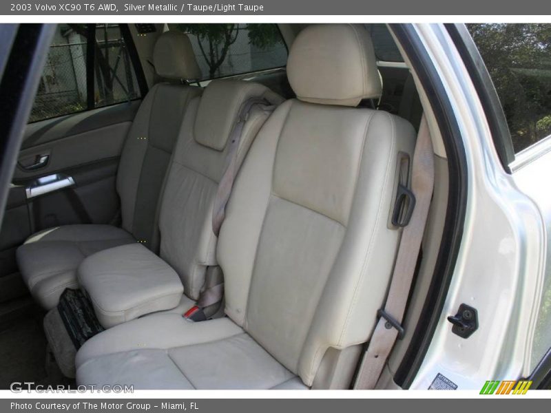 Silver Metallic / Taupe/Light Taupe 2003 Volvo XC90 T6 AWD