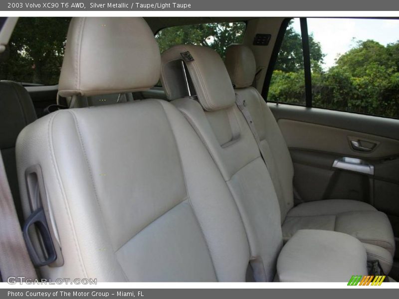 Silver Metallic / Taupe/Light Taupe 2003 Volvo XC90 T6 AWD
