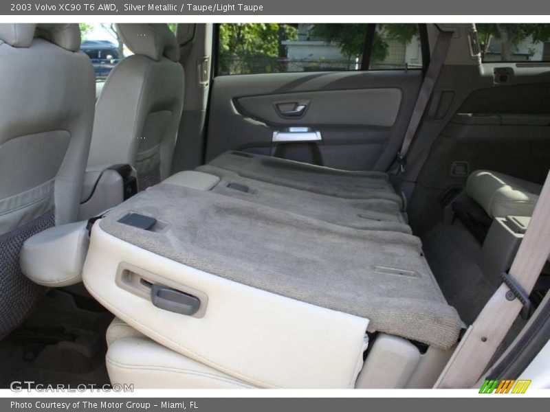 Silver Metallic / Taupe/Light Taupe 2003 Volvo XC90 T6 AWD