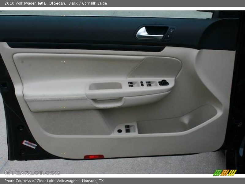 Black / Cornsilk Beige 2010 Volkswagen Jetta TDI Sedan