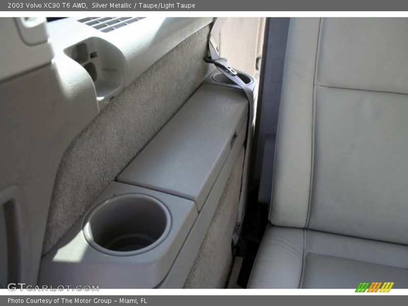 Silver Metallic / Taupe/Light Taupe 2003 Volvo XC90 T6 AWD