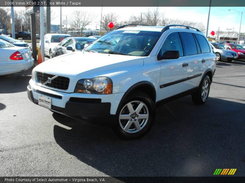 Ice White / Taupe 2006 Volvo XC90 2.5T